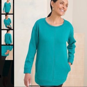 Chico’s Zenergy front pocket sweatshirt tunic in size 3